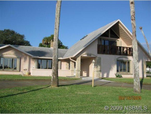 800 S Riverside Dr., Edgewater, FL 32132