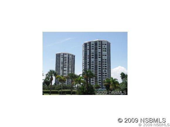 1 Oceans West Blvd #11A2, Daytona Beach Shores, FL 32118