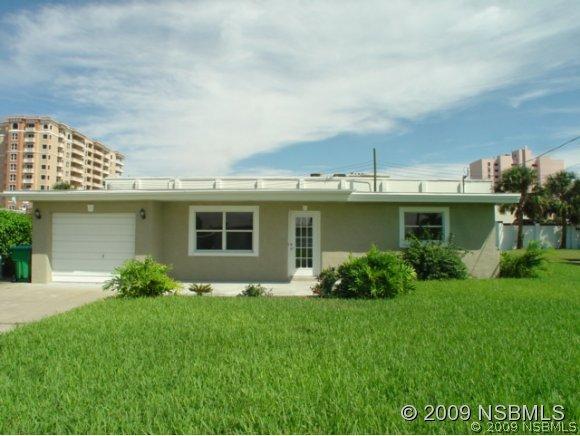 3257 Esperanza Ave., Daytona Beach Shores, FL 32118