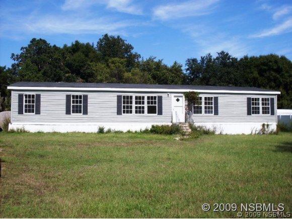 120 Barberry Dr., Oak Hill, FL 32759