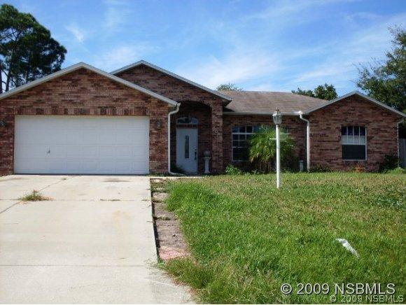 3046 Royal Palm Dr., Edgewater, FL 32141