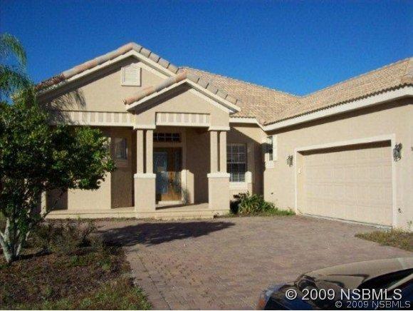 524 Venetian Villa Dr., New Smyrna Beach, FL 32168