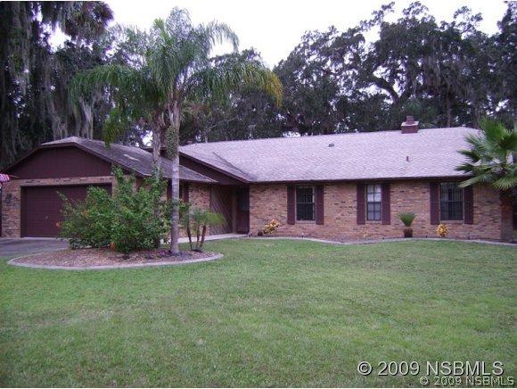 1412 Magnolia St., New Smyrna Beach, FL 32168
