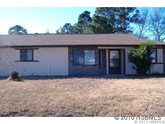 2020 Coco Palm Dr., Edgewater, FL 32141