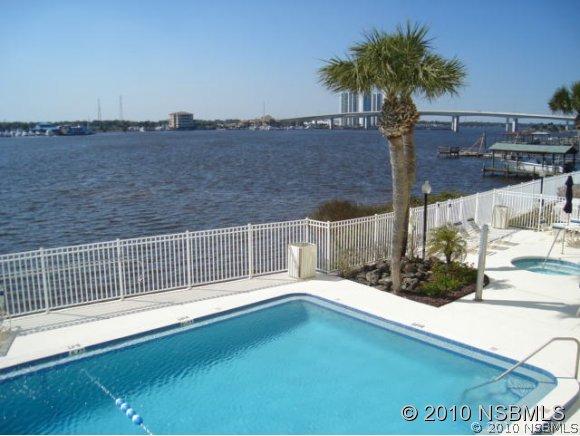 145 Halifax Ave. #207, Daytona Beach, FL 32118