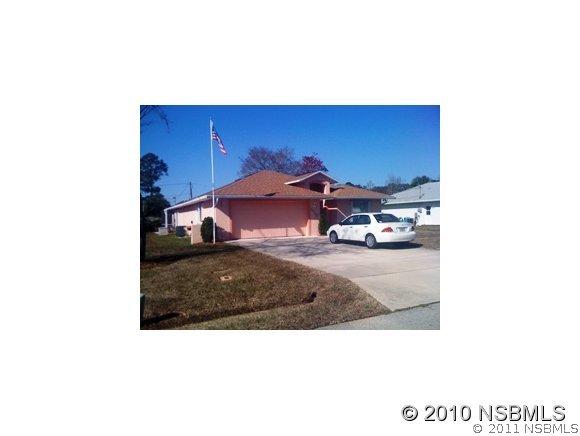 3044 Travelers Palm Dr., Edgewater, FL 32141