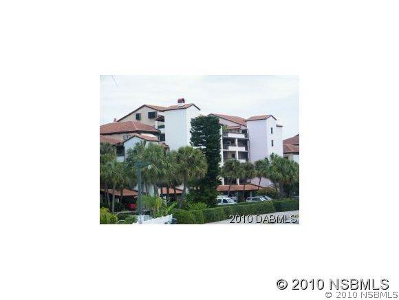 744 Marina Point Dr., Daytona Beach, FL 32114