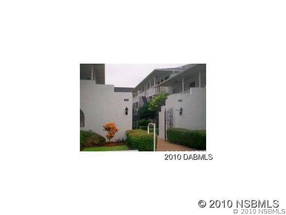 405 N Halifax Ave. #202, Daytona Beach, FL 32118