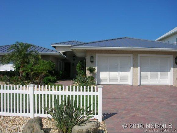 4641 Van Kleeck Dr., New Smyrna Beach, FL 32169