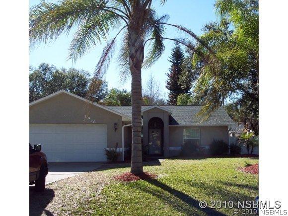 2938 Tamarind Dr., Edgewater, FL 32141