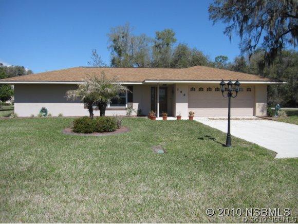 705 Louise Ave., New Smyrna Beach, FL 32168