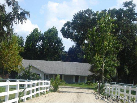 3080 Ragis Rd., Edgewater, FL 32132