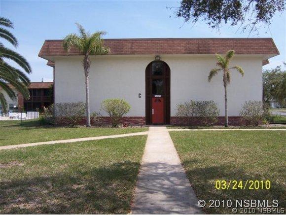 3800 Saxon Dr., New Smyrna Beach, FL 32169