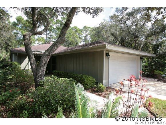 374 Gleneagles Dr., New Smyrna Beach, FL 32168