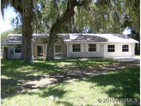 1703 Queen Palm Dr., Edgewater, FL 32132