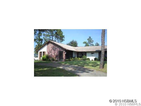 2403 Tamarind Dr., Edgewater, FL 32141