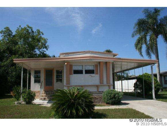 111 Ash St., Edgewater, FL 32141