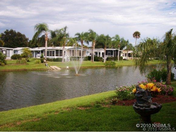 613 Starboard Ave., Edgewater, FL 32141