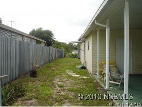 157 Randle Ave., Oak Hill, FL 32759