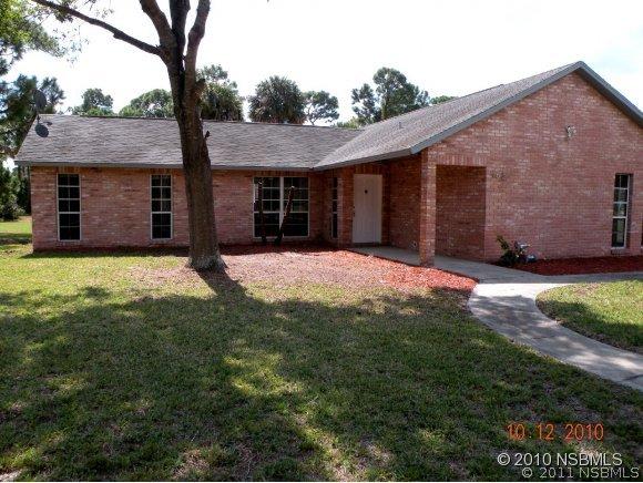 463 Ward Dr., Oak Hill, FL 32759