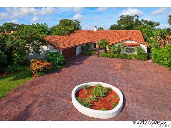 1908 Peninsula Dr., Daytona Beach, FL 32118