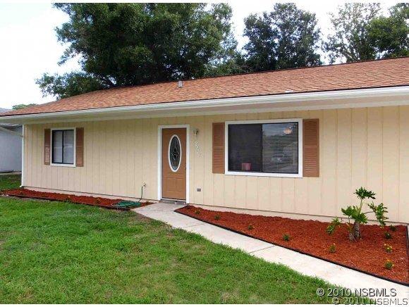 2727 Umbrella Tree Dr., Edgewater, FL 32141