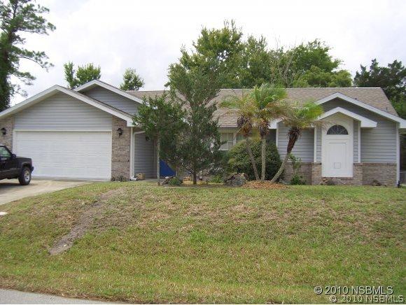 2116 Victory Palm Dr., Edgewater, FL 32141