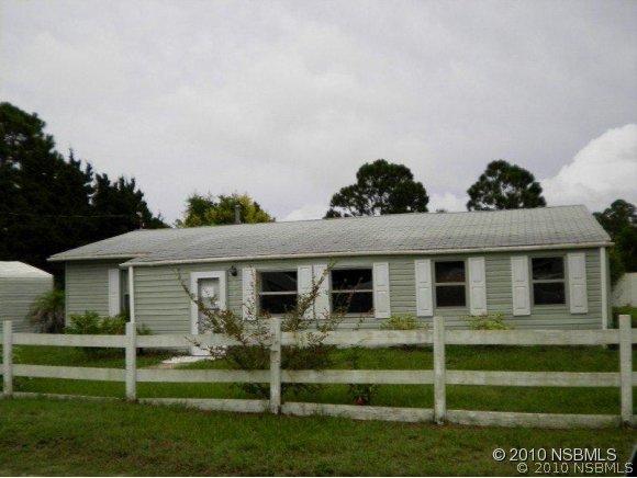 319 Chiswick Ln., Oak Hill, FL 32759