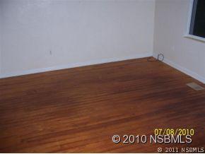 416 N Ridgewood Ave., Edgewater, FL 32132