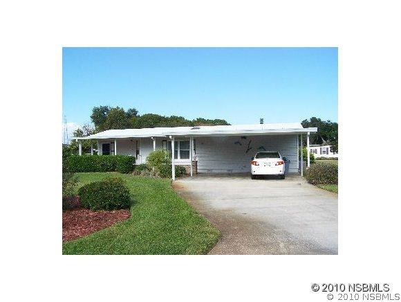 507 Halyard Cir., Edgewater, FL 32141