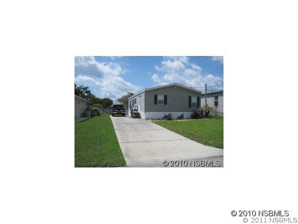 134 Coleman St., Edgewater, FL 32141