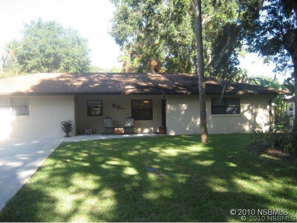 2031 Kumquat Dr., Edgewater, FL 32141