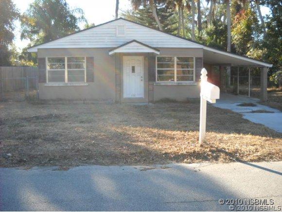 118 W Pine Bluff St., Edgewater, FL 32132