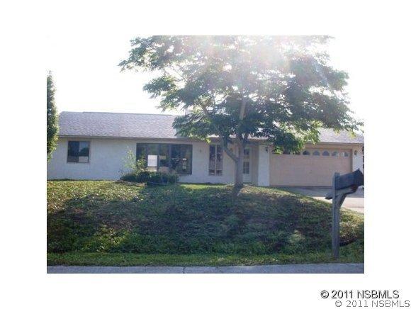 3111 Vista Palm Dr., Edgewater, FL 32141