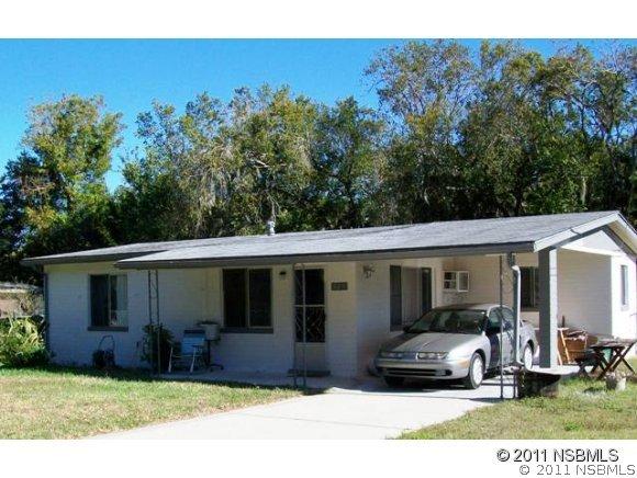 125 Eddie Rd., New Smyrna Beach, FL 32168