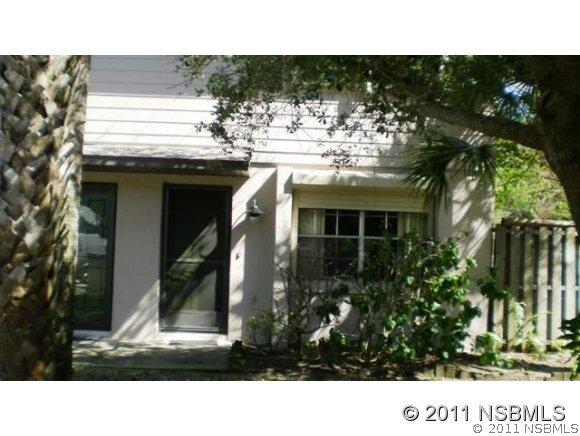 101 N Pine St. #1, New Smyrna Beach, FL 32169