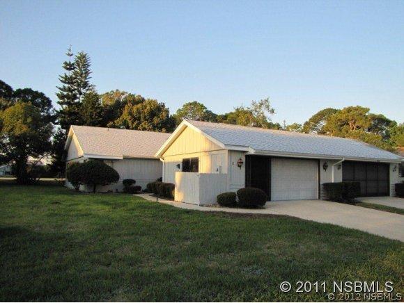 9 Lake Fairgreen Cir., New Smyrna Beach, FL 32168