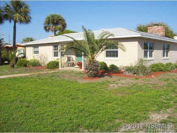 401 N Pine St., New Smyrna Beach, FL 32169