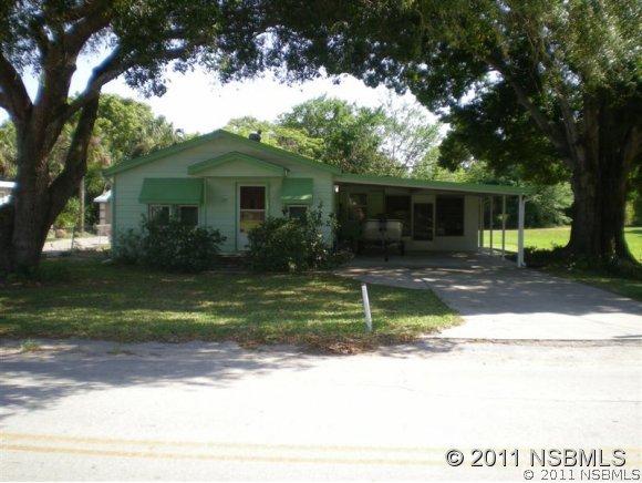 175 E Halifax Ave., Oak Hill, FL 32759