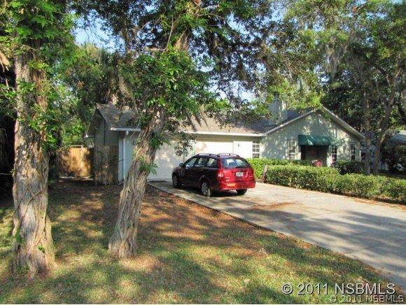 2814 Brookline Ave., New Smyrna Beach, FL 32168
