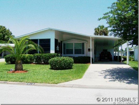 815 Masthead Ln., Edgewater, FL 32141