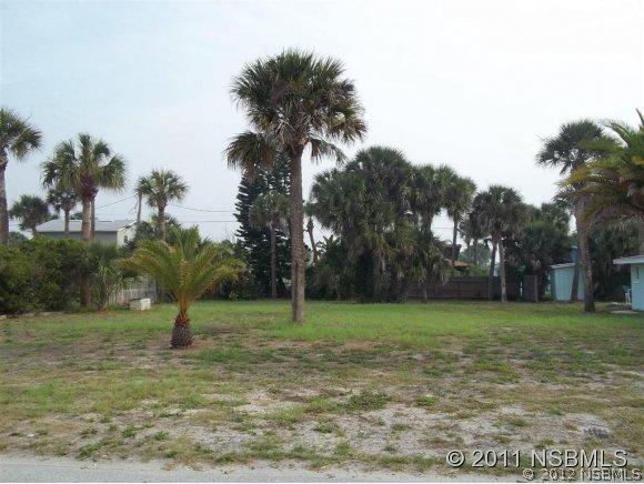 302 Normandy Ave., New Smyrna Beach, FL 32169