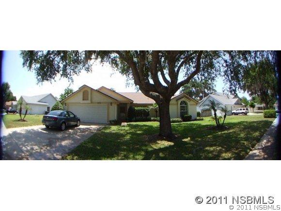 434 Champagne Cir., Port Orange, FL 32127