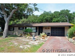 604 S Pine St., New Smyrna Beach, FL 32169