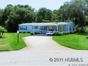 610 Mooring Ln., Edgewater, FL 32141