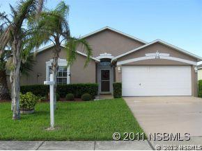 215 Two Oaks Dr., Edgewater, FL 32141