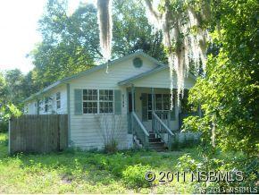 1621 Elizabeth St., New Smyrna Beach, FL 32168