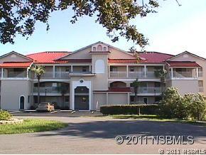 466 Bouchelle Dr. #101, New Smyrna Beach, FL 32169