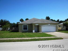 209 Falcon Ave., Edgewater, FL 32141