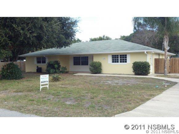 2011 Sabal Palm Dr., Edgewater, FL 32141